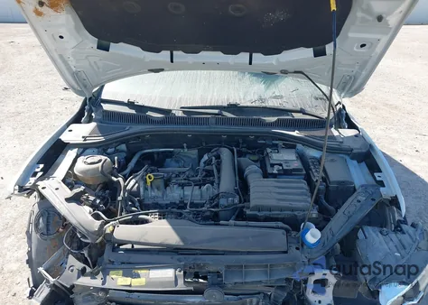 2019 Volkswagen Jetta 1.4T R-Line/1.4T S/1.4T Se из США, поврежденный, VIN 3VWC57BU1KM097343